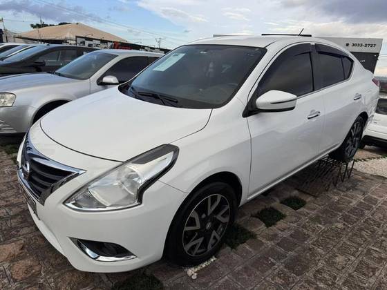 NISSAN VERSA 1.6 16V FLEX SL 4P MANUAL